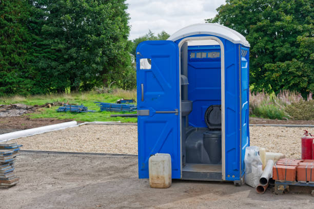 Types of Portable Toilets We Offer in Tarkio, MO
